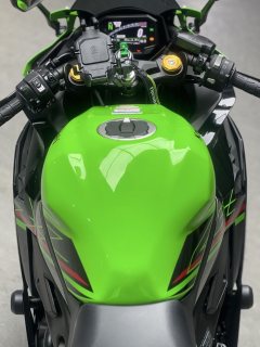 Kawasaki ZX-4R 400 cc - photo 5