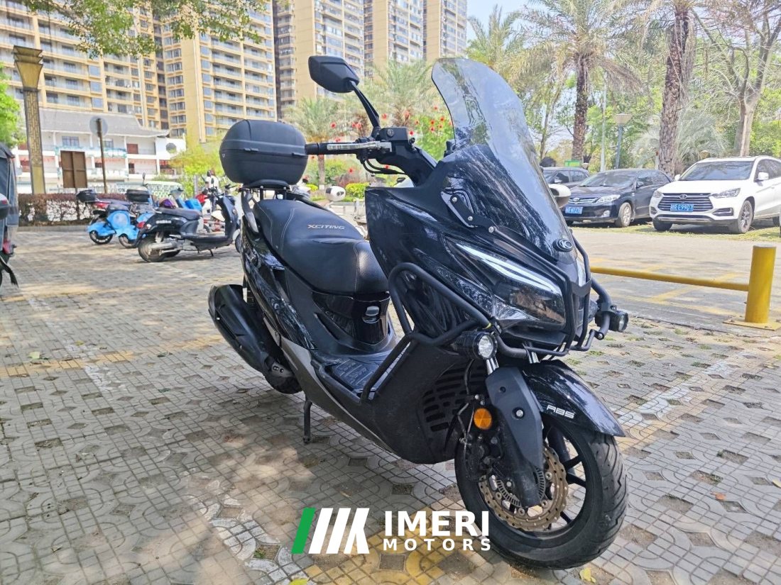 KYMCO Downtown CT300 - мотоцикл из Китая