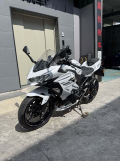 Kawasaki Ninja 400 - ფოტო 3