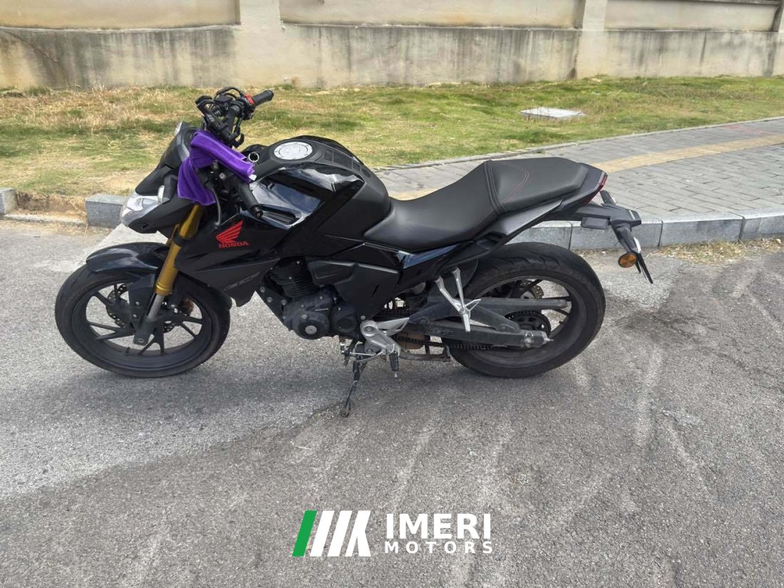 Sundiro Honda CBF190R - motorcycle from China