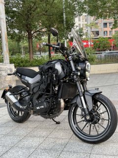 Benelli Leoncino 250 - ფოტო 1