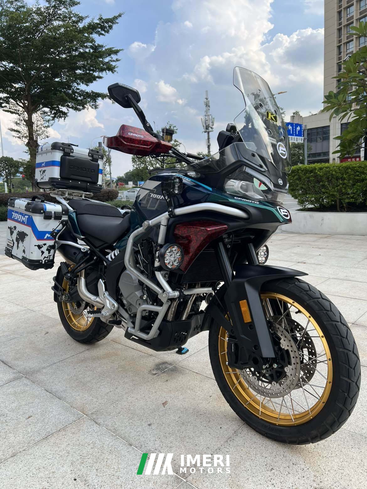 2025 CFMOTO 700MT