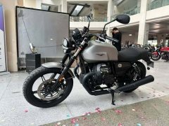 Moto Guzzi V7 850 cc - ფოტო 4