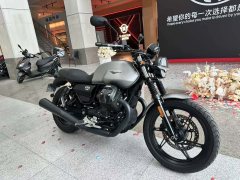 Moto Guzzi V7 850 cc - ფოტო 6