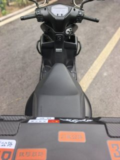 QJMOTOR Hong 125 - ფოტო 3