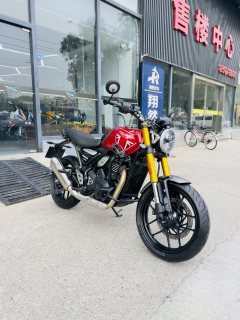 Triumph Speed 400 - ფოტო 1
