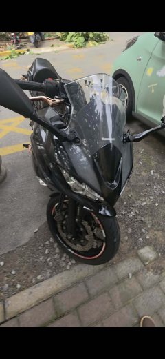 Kawasaki Ninja 650 - ფოტო 1