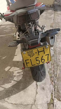 Honda CBR400R - ფოტო 6