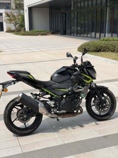 Kawasaki Z400 - photo 4