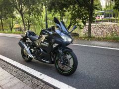 Kawasaki Ninja 400 - фото 1