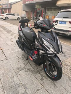 Sundiro Honda RX125Fi - ფოტო 2
