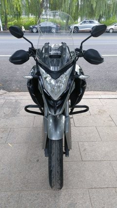 Wuyang Honda CB190X - ფოტო 1