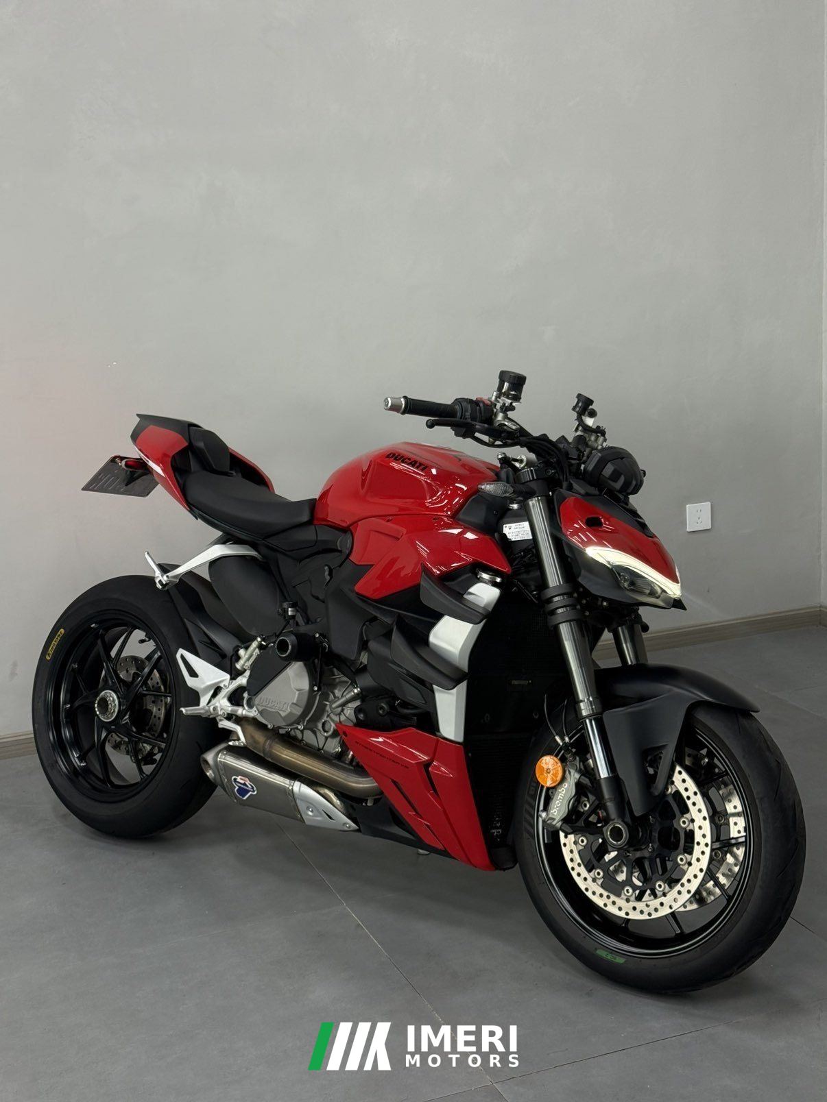 2022 Ducati Street Fighter V2 950 cc
