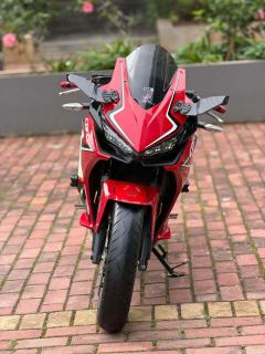 Honda CBR400R - photo 2