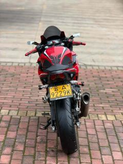 Honda CBR400R - photo 5