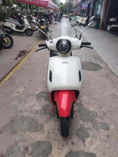 Sundiro Honda NS125LA - ფოტო 1