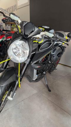MV Agusta Dragster 800 - photo 4