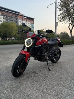 Ducati Monster 950 cc - ფოტო 2
