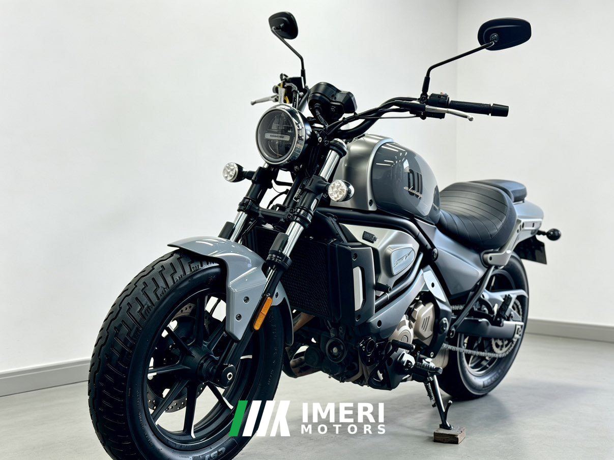 2023 QJMOTOR Flash 500s