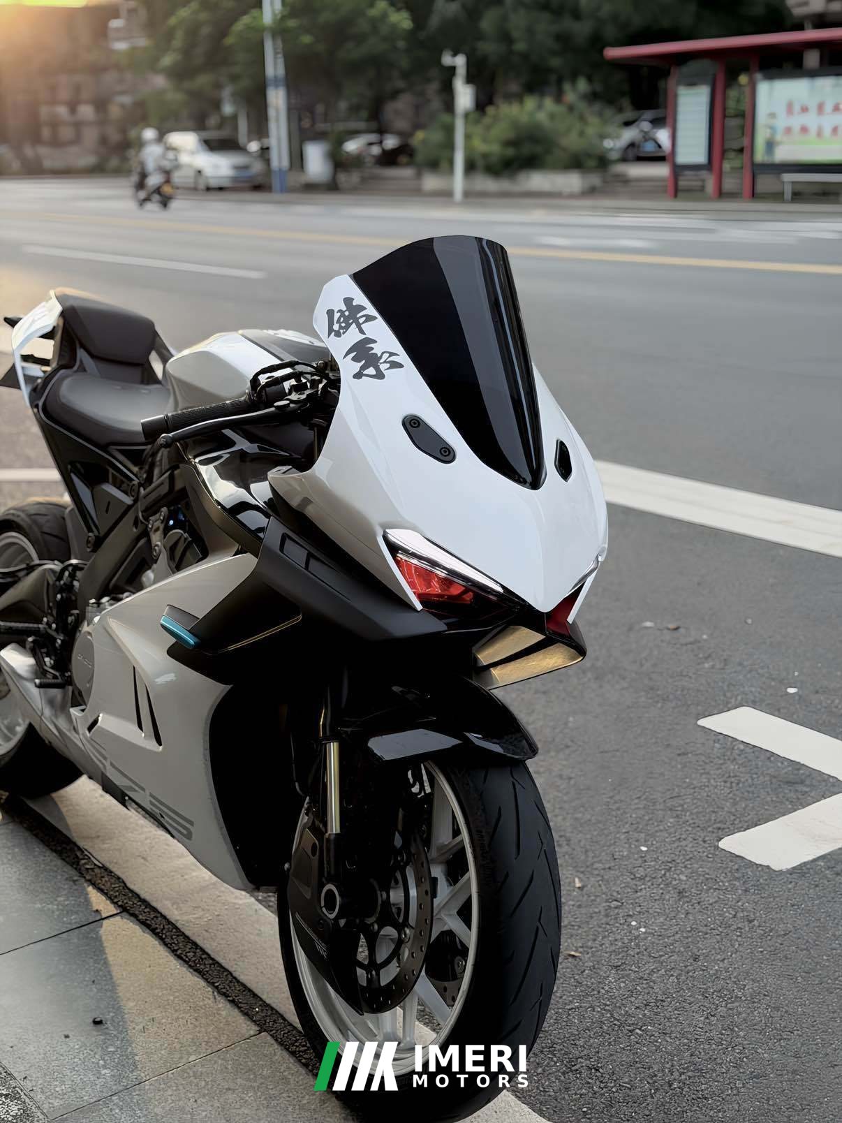 2024 CFMOTO 675SR-R