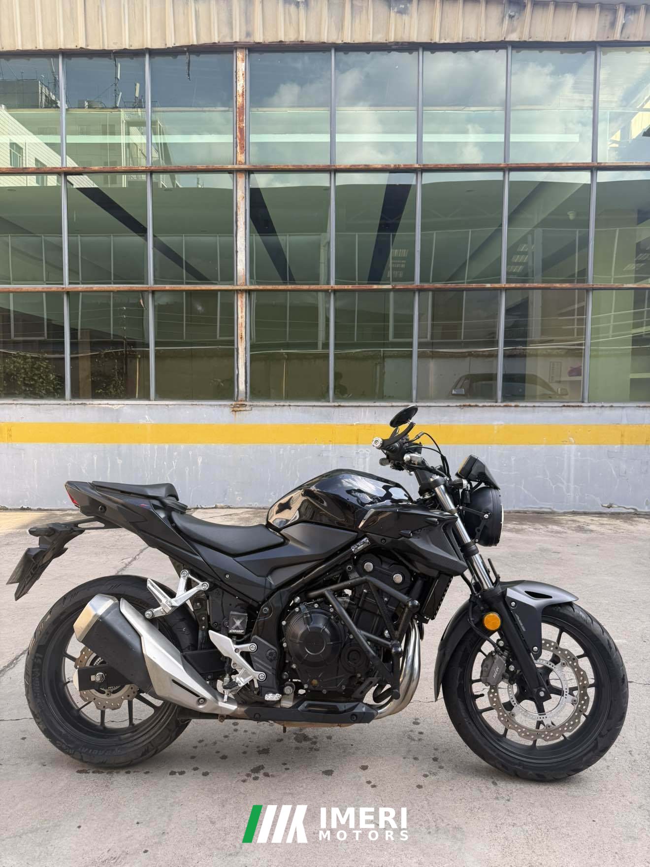 2022 Honda CB400F