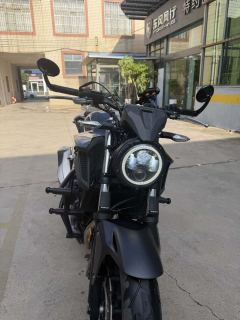 Honda CB400F - ფოტო 3