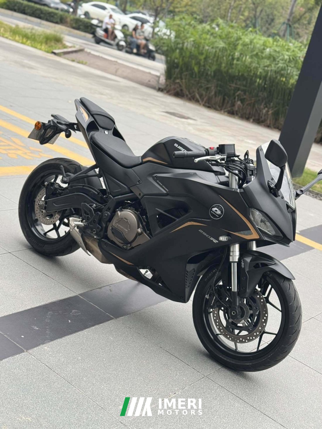 QJMOTOR SRK 250 - მოტოციკლი ჩინეთიდან
