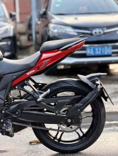 Voge 300R - ფოტო 9
