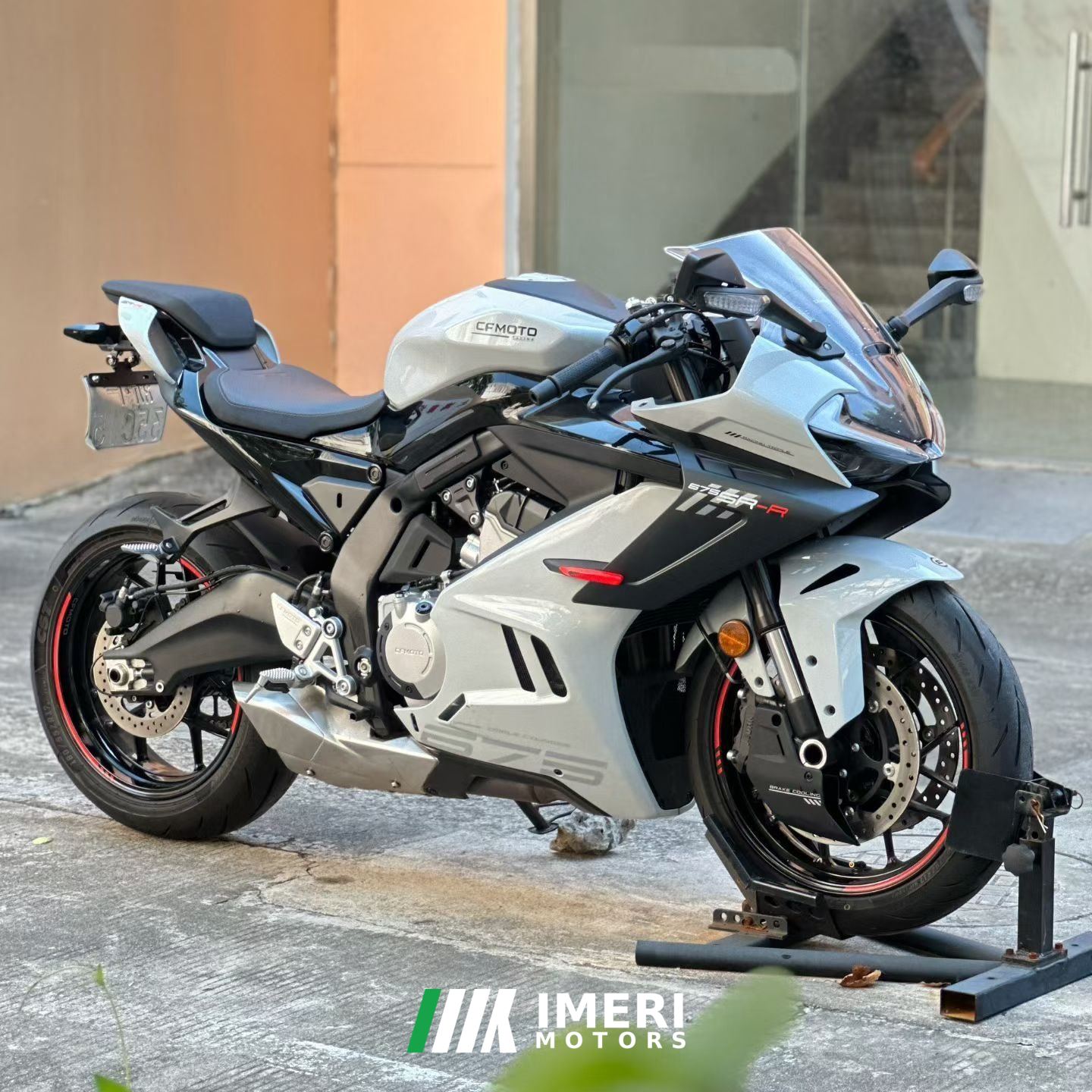 2026 CFMOTO 675SR-R
