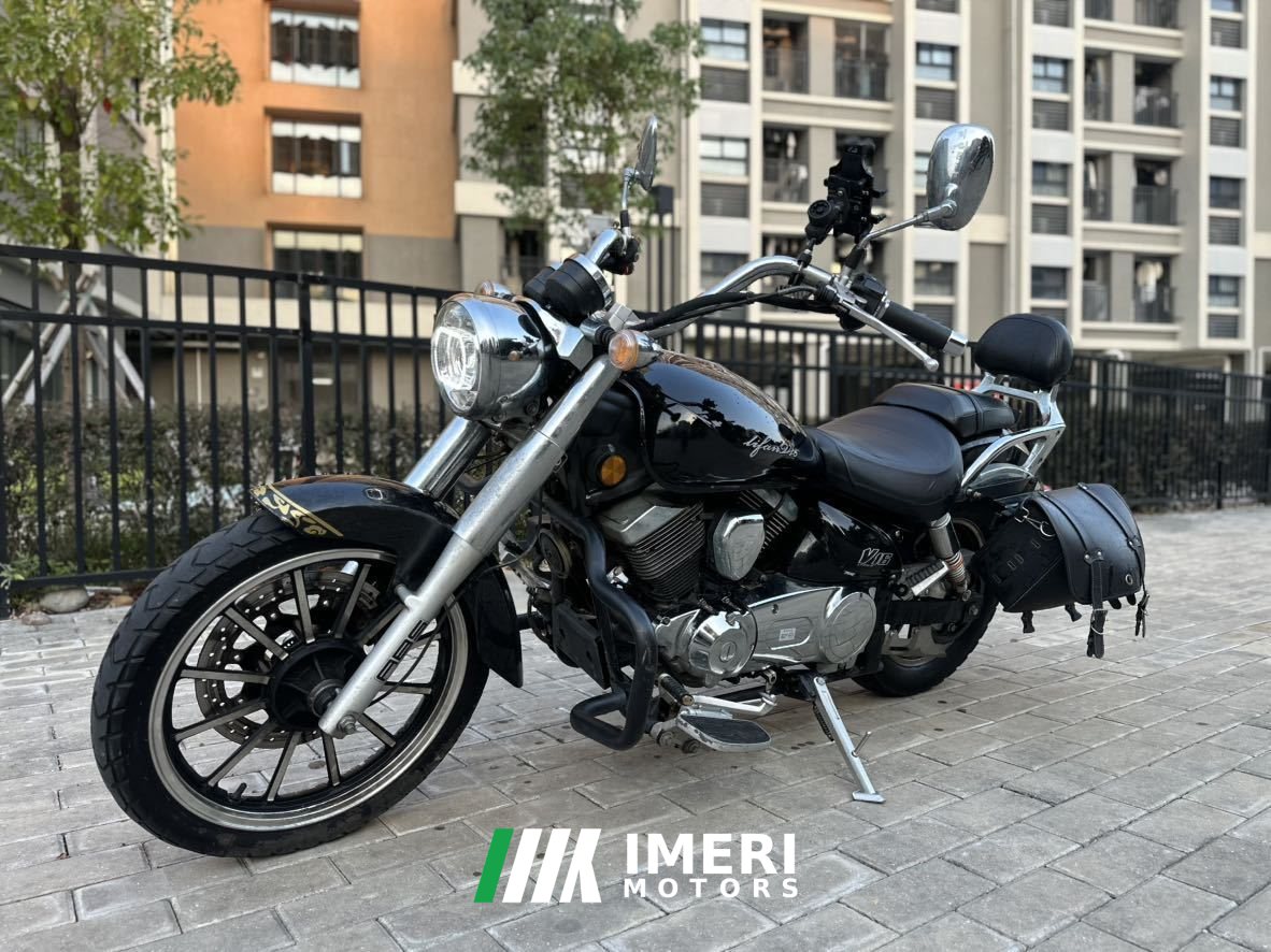 2019 Lifan V16 250 cc