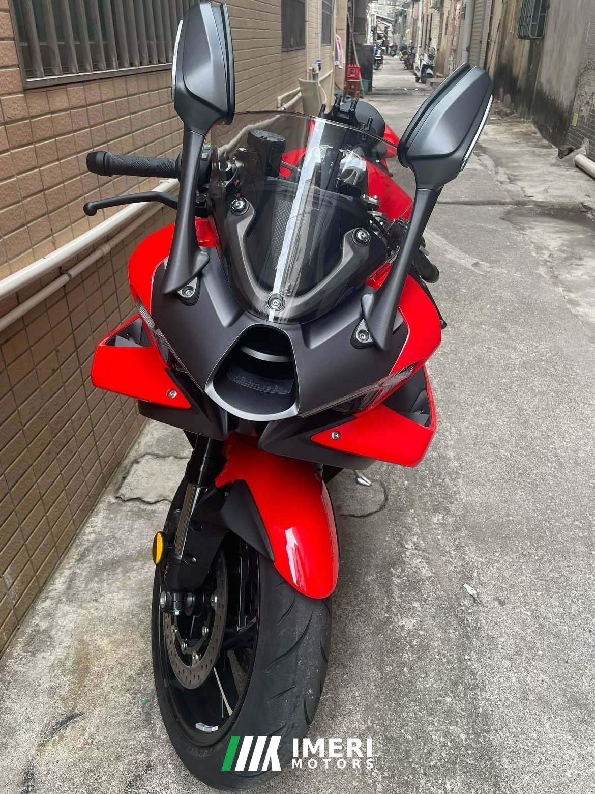2025 Voge RR500S