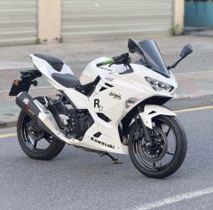 Kawasaki Ninja 400 - photo 1