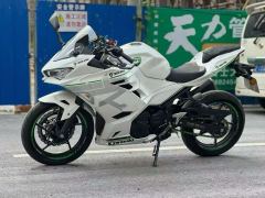 Kawasaki Ninja 400 - фото 3