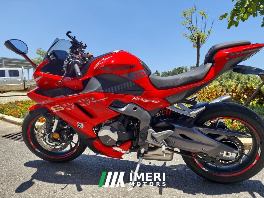 2025 Voge RR500S