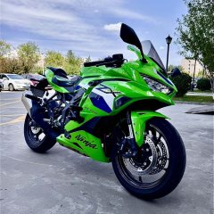 Kawasaki ZX-4R 400 cc - фото 1