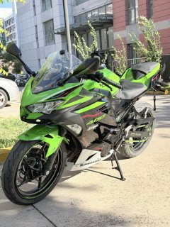 Kawasaki Ninja 400 - photo 1