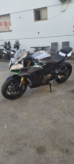 QJMOTOR Sai 600 - ფოტო 1