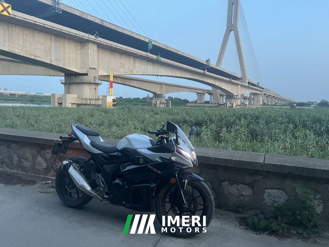Haojue Suzuki GSX250R - motorcycle from China