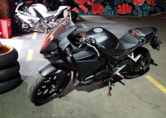 Honda CBR400R - ფოტო 3