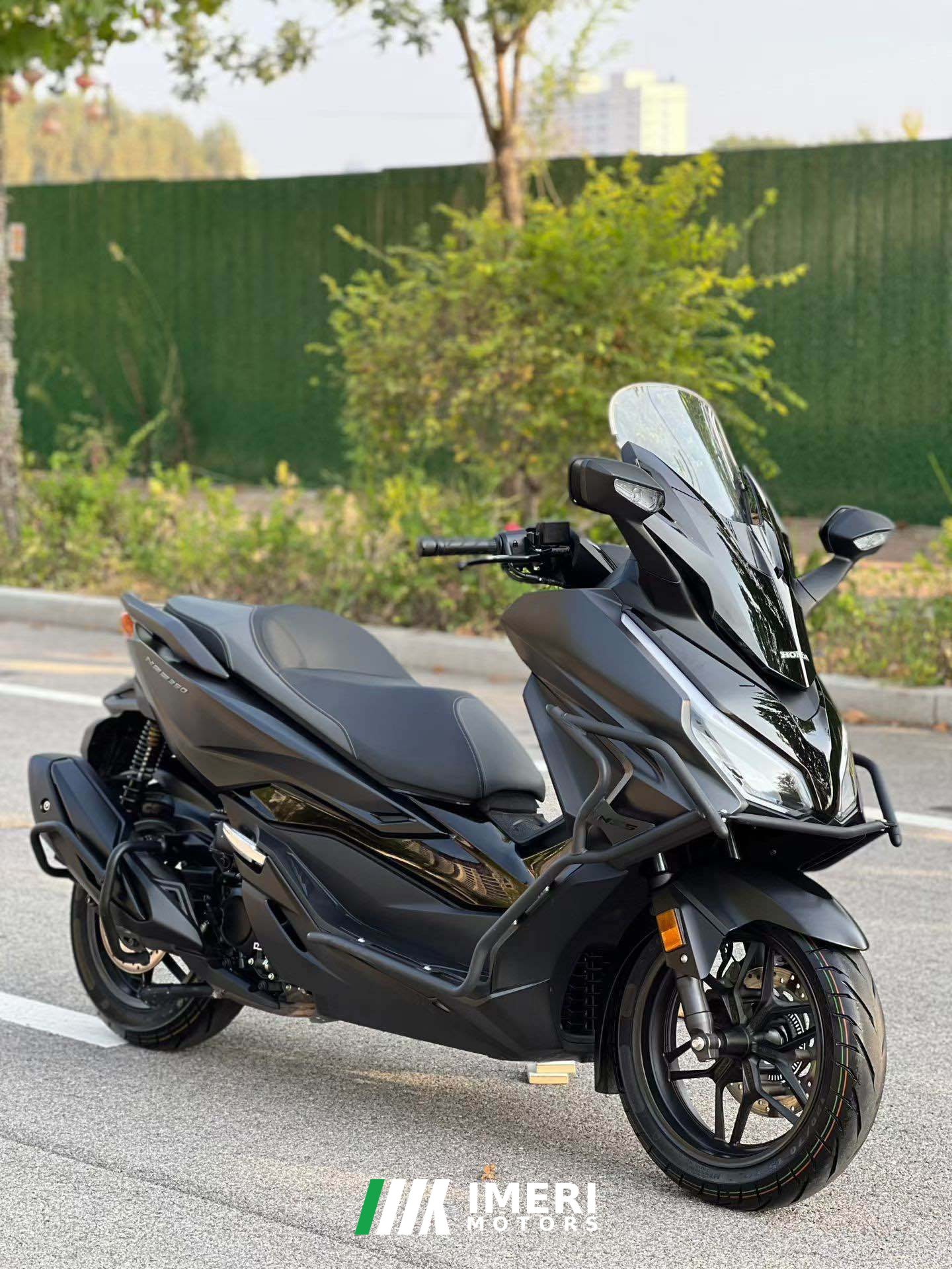 2025 Honda NSS350