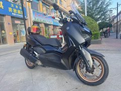 Yamaha XMAX 300 cc - фото 3