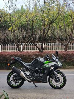 Kawasaki Ninja 500 450 cc - ფოტო 3