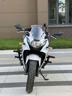 Haojue Suzuki GSX250R - ფოტო 2