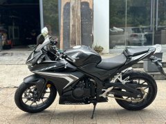 Honda CBR400R - ფოტო 1
