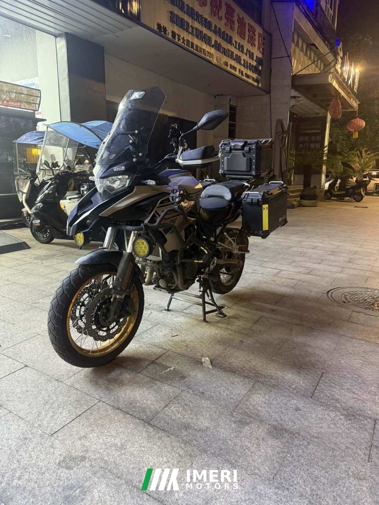 2024 Benelli TRK552 550 cc