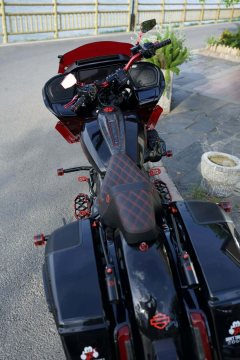 Harley-Davidson Road Glide 1977 cc - ფოტო 3