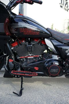 Harley-Davidson Road Glide 1977 cc - ფოტო 9