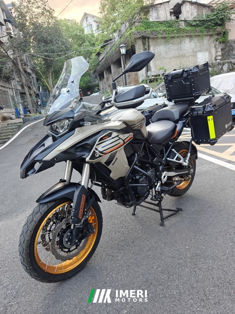 2024 Benelli TRK552 550 cc