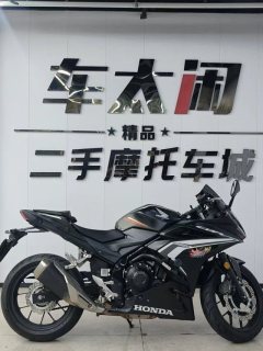 Honda CBR400R - ფოტო 3