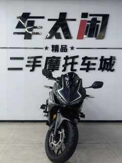 Honda CBR400R - ფოტო 4